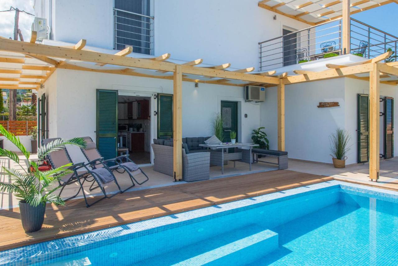Acharavi Beach Villa Exterior photo